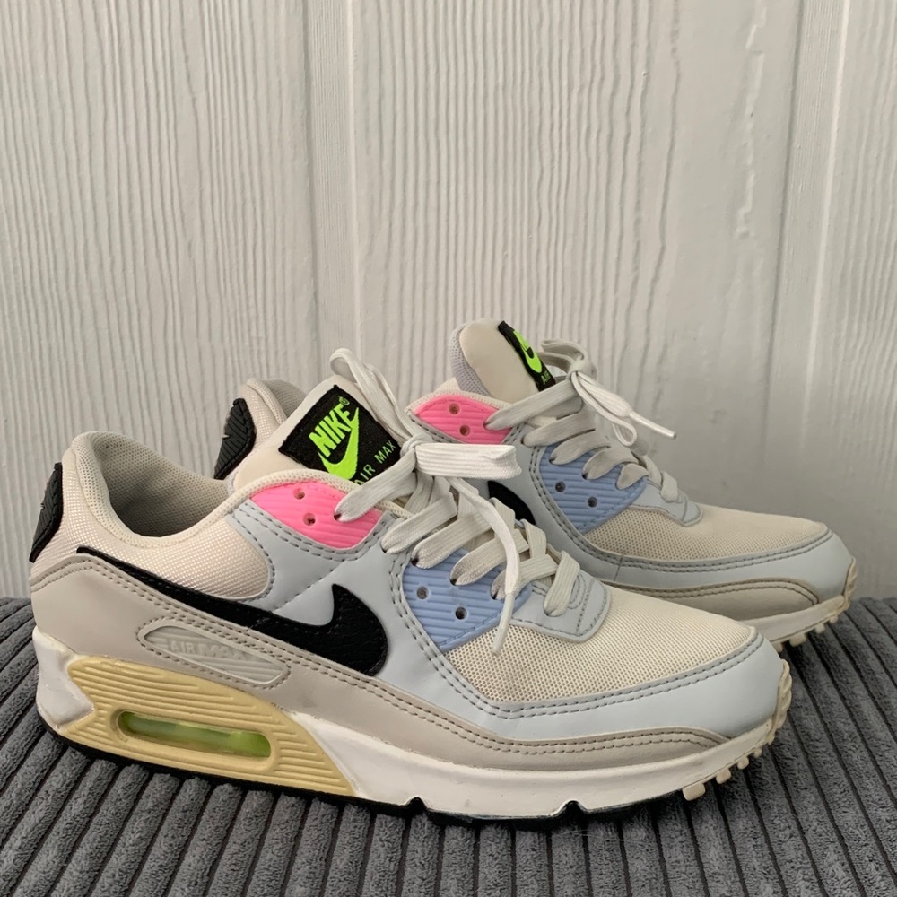 Nike Air Max 90 with Pink and Blue Accents - Size 7